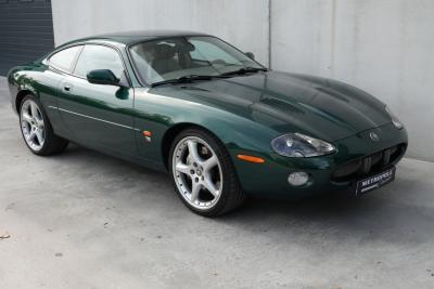 2003 Jaguar XKR