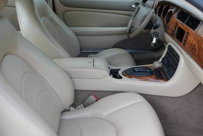 2003 Jaguar XKR