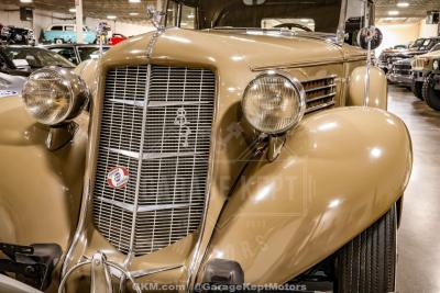1935 Auburn 851
