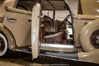 1935 Auburn 851