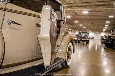 1935 Auburn 851