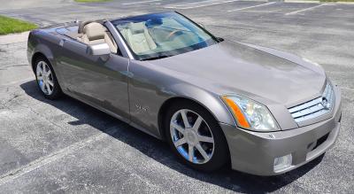 2005 Cadillac XLR ROADSTER