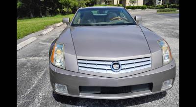 2005 Cadillac XLR ROADSTER