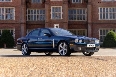 2008 Jaguar XJR
