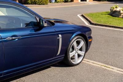 2008 Jaguar XJR