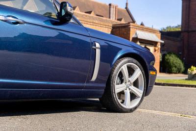 2008 Jaguar XJR