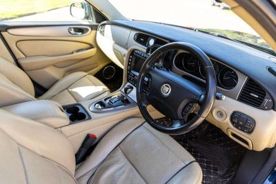 2008 Jaguar XJR