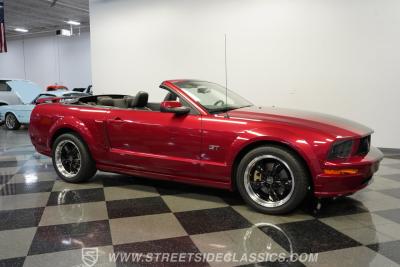 2006 Ford Mustang GT Convertible