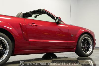 2006 Ford Mustang GT Convertible