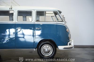1965 Volkswagen Type 2 13 Window Deluxe Bus