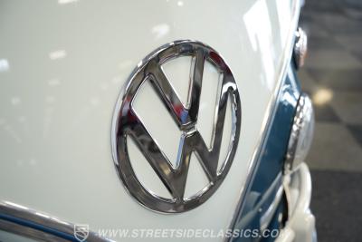 1965 Volkswagen Type 2 13 Window Deluxe Bus