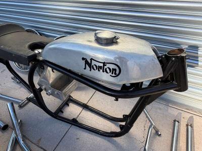 1968 NORTON TRITON