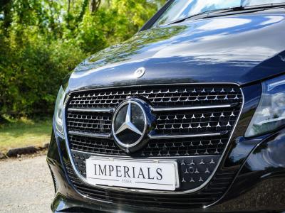 2025 Mercedes - Benz 2.0 V300d Premium G-Tronic+ Euro 6 (s/s) 5dr (8 Seat Extra Long)