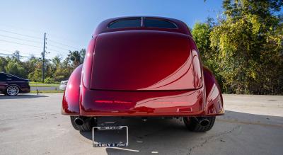 1937 Ford Tudor