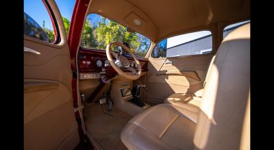 1937 Ford Tudor