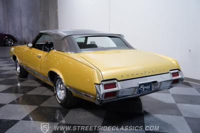 1971 Oldsmobile Cutlass Convertible
