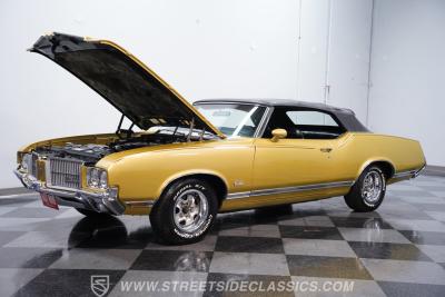 1971 Oldsmobile Cutlass Convertible