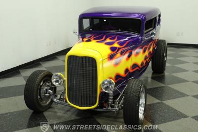 1932 Ford Victoria