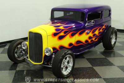 1932 Ford Victoria