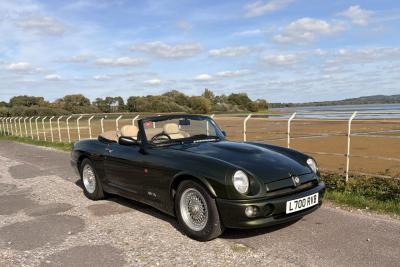 1994 MG RV8