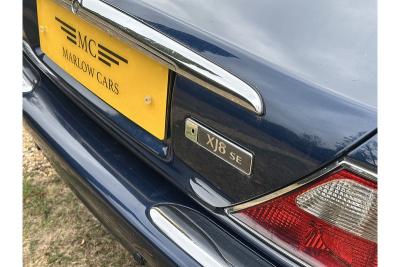 2002 Jaguar V8 Xj SE  LWB