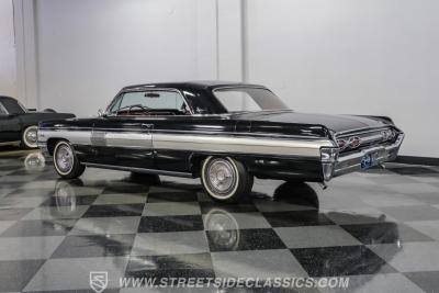 1962 Oldsmobile Starfire