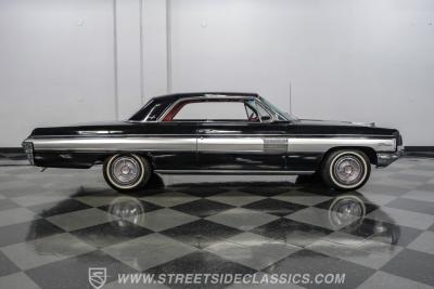 1962 Oldsmobile Starfire