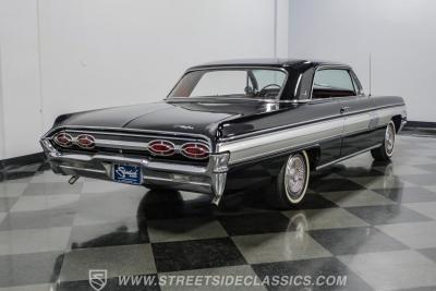 1962 Oldsmobile Starfire