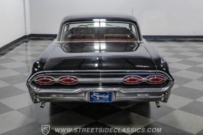 1962 Oldsmobile Starfire