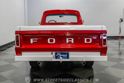 1966 Ford F-100 Custom Cab