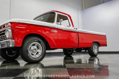 1966 Ford F-100 Custom Cab