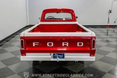 1966 Ford F-100 Custom Cab
