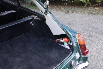 1967 MG GT