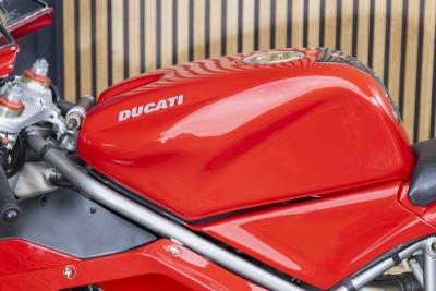 2001 Ducati 996