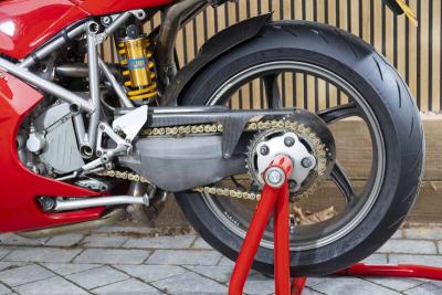 2001 Ducati 996
