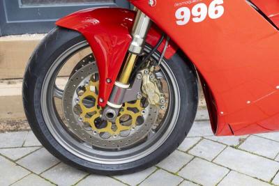 2001 Ducati 996