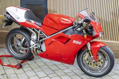 2001 Ducati 996