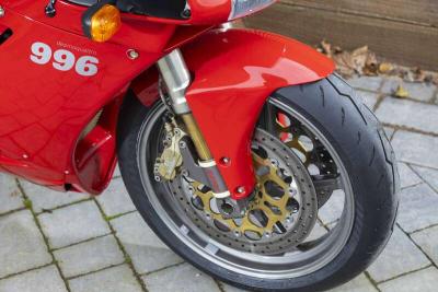 2001 Ducati 996