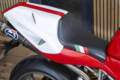 2001 Ducati 996