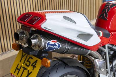 2001 Ducati 996