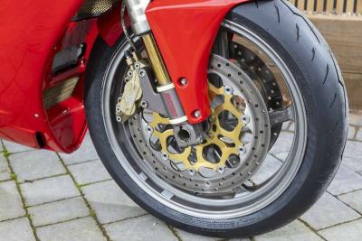 2001 Ducati 996