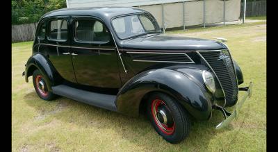 1937 Ford MODEL 74