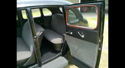 1937 Ford MODEL 74