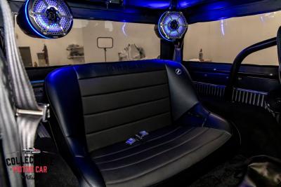 1972 Ford Bronco RESTOMOD