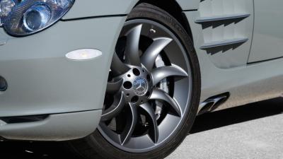 2005 Mercedes - Benz McLaren SLR Coup&eacute;