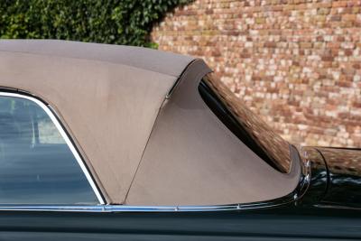1969 Mercedes - Benz Mercedes Benz 280 SE Cabriolet &ldquo;Dunkeloliv or Dark Olive&rdquo;