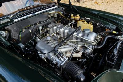 1969 Mercedes - Benz Mercedes Benz 280 SE Cabriolet &ldquo;Dunkeloliv or Dark Olive&rdquo;