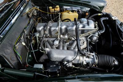 1969 Mercedes - Benz Mercedes Benz 280 SE Cabriolet &ldquo;Dunkeloliv or Dark Olive&rdquo;