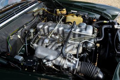 1969 Mercedes - Benz Mercedes Benz 280 SE Cabriolet &ldquo;Dunkeloliv or Dark Olive&rdquo;