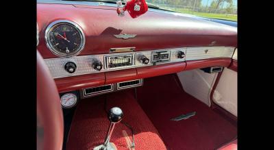 1955 Ford Thunderbird
